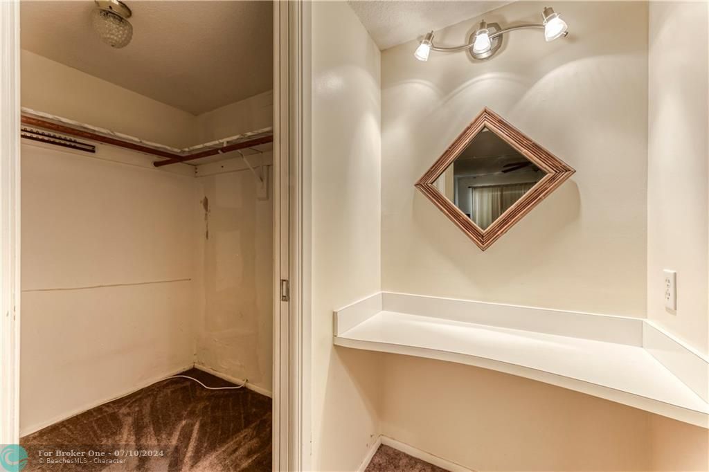最近售出: $209,000 (2 贝兹, 2 浴室, 1150 平方英尺)