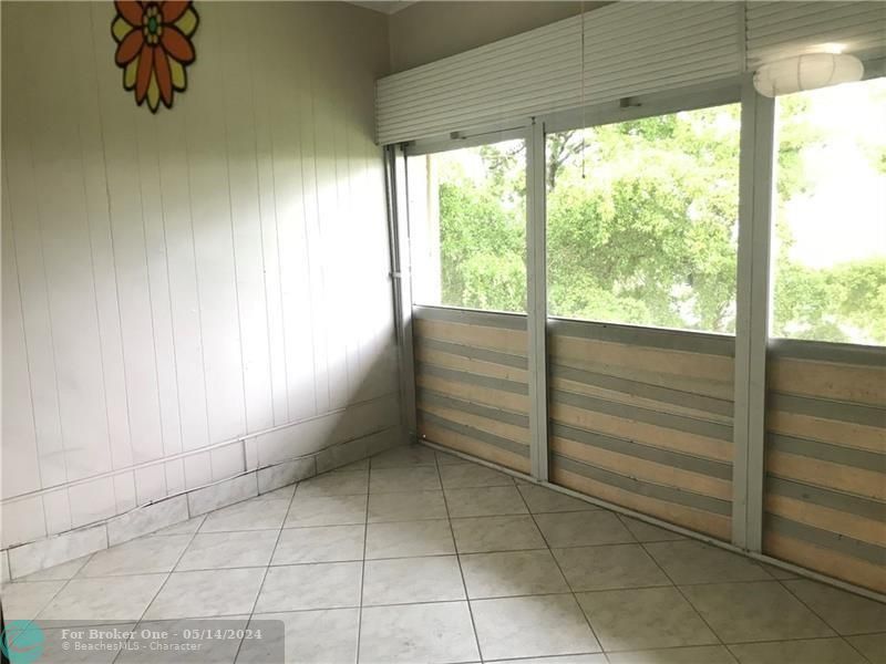 Recently Rented: $1,695 (2 beds, 2 baths, 1320 Square Feet)