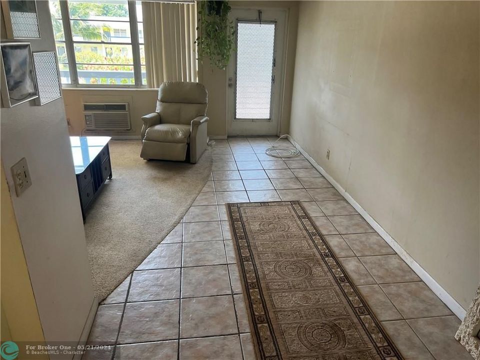 Recently Sold: $82,000 (1 beds, 1 baths, 601 Square Feet)