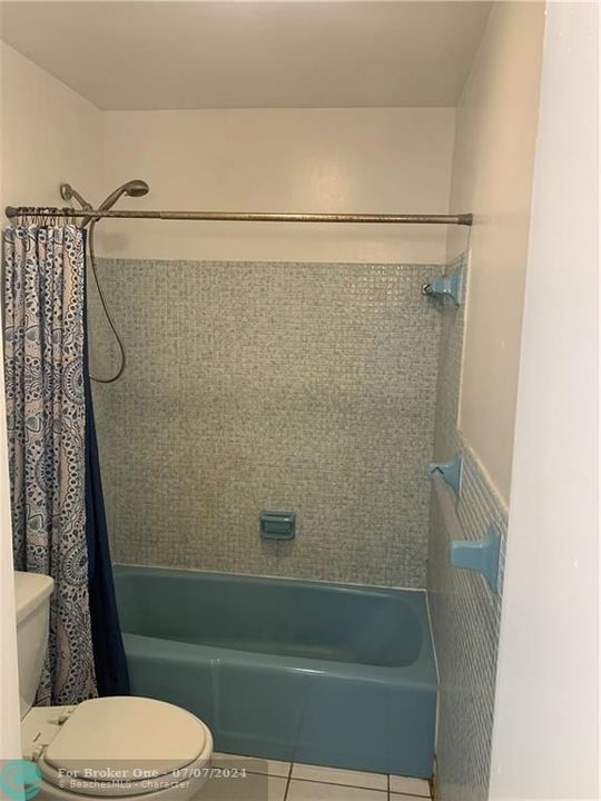 Недавно арендовано: $1,450 (2 спален, 1 ванн, 0 Квадратных фут)