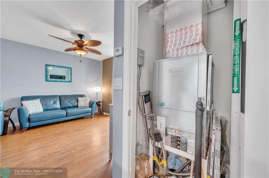 Recently Sold: $550,000 (2 beds, 2 baths, 1000 Square Feet)