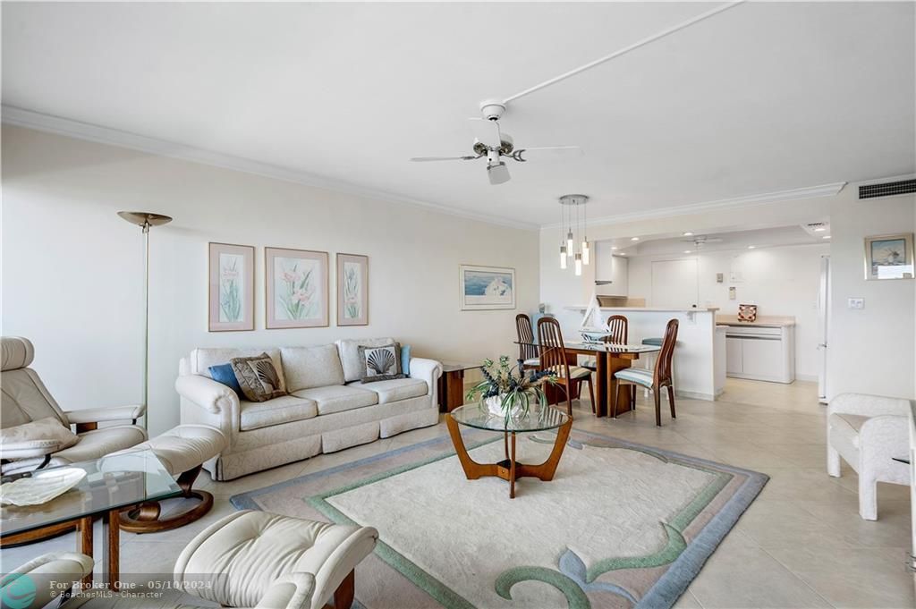 Recently Sold: $549,000 (1 beds, 1 baths, 900 Square Feet)