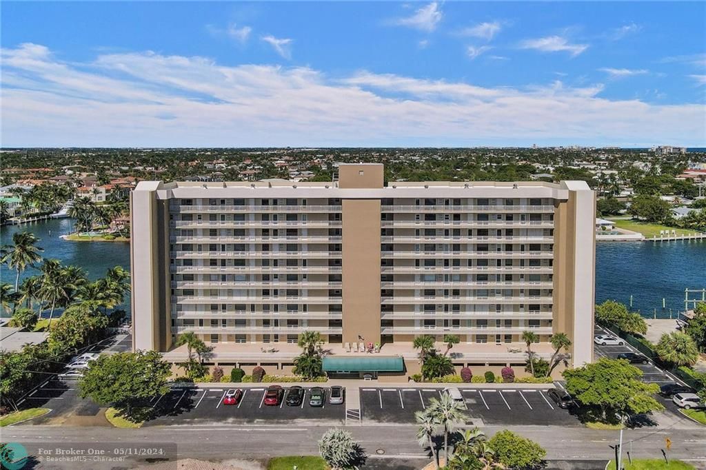 Recently Sold: $365,000 (1 beds, 1 baths, 777 Square Feet)