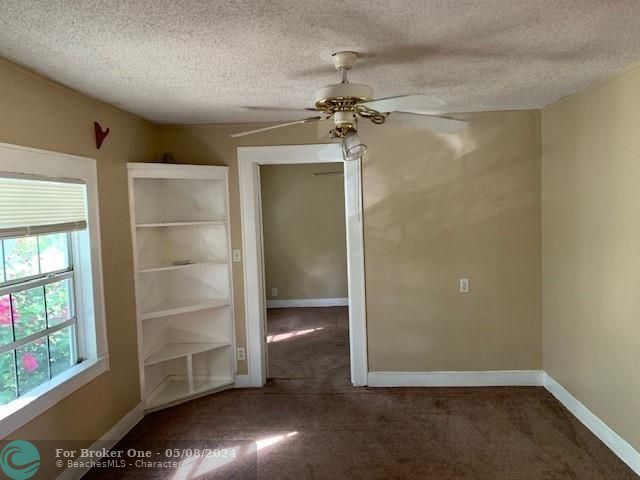 For Sale: $1,400 (1 beds, 1 baths, 2150 Square Feet)