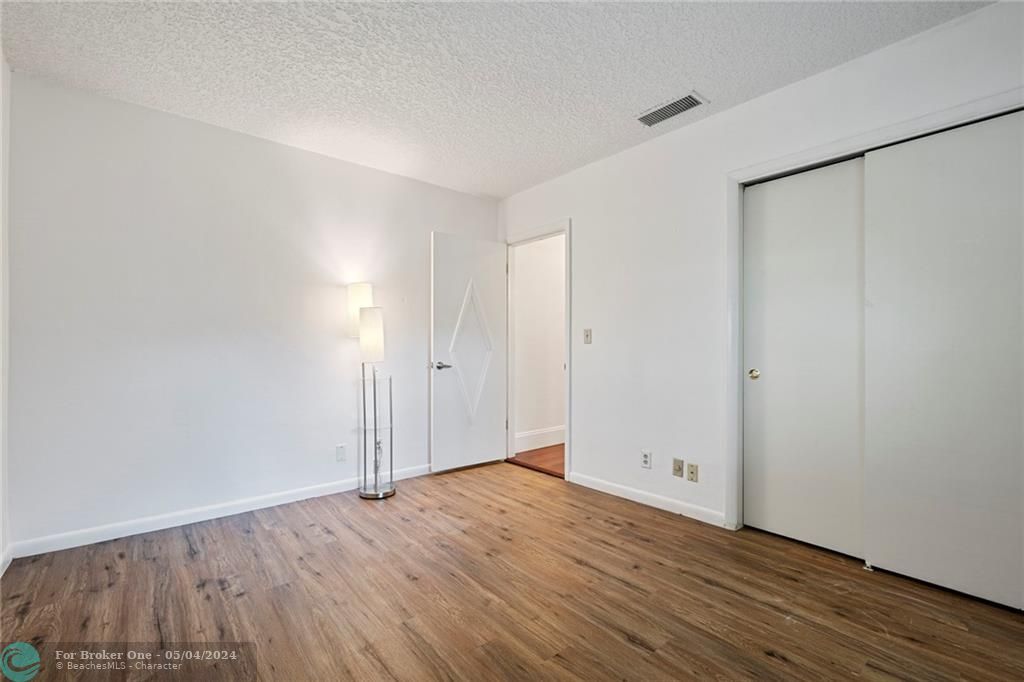 For Rent: $4,000 (2 beds, 2 baths, 0 Square Feet)