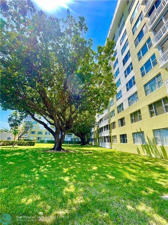 Recently Sold: $125,000 (1 beds, 1 baths, 844 Square Feet)