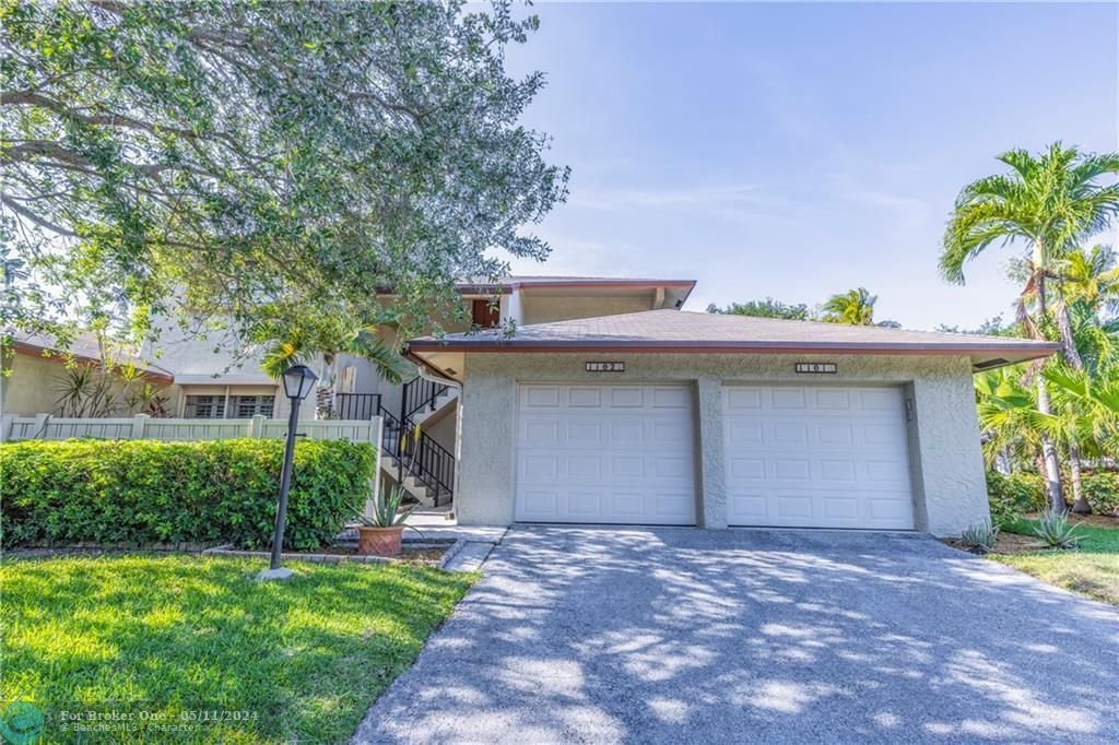 Recently Sold: $349,000 (2 beds, 2 baths, 1250 Square Feet)