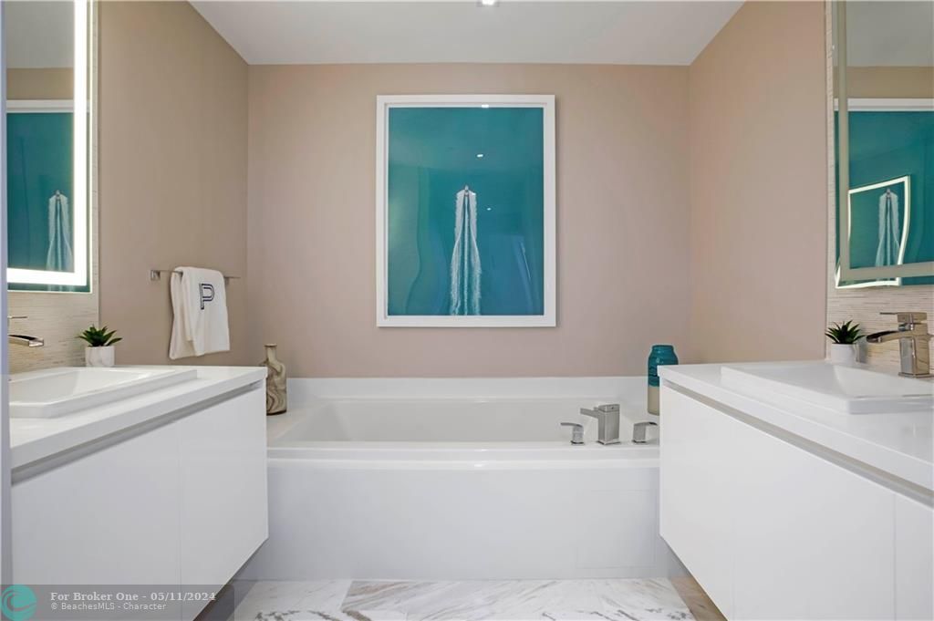 Недавно арендовано: $13,500 (2 спален, 2 ванн, 1751 Квадратных фут)