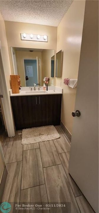 Недавно арендовано: $2,325 (2 спален, 2 ванн, 1154 Квадратных фут)
