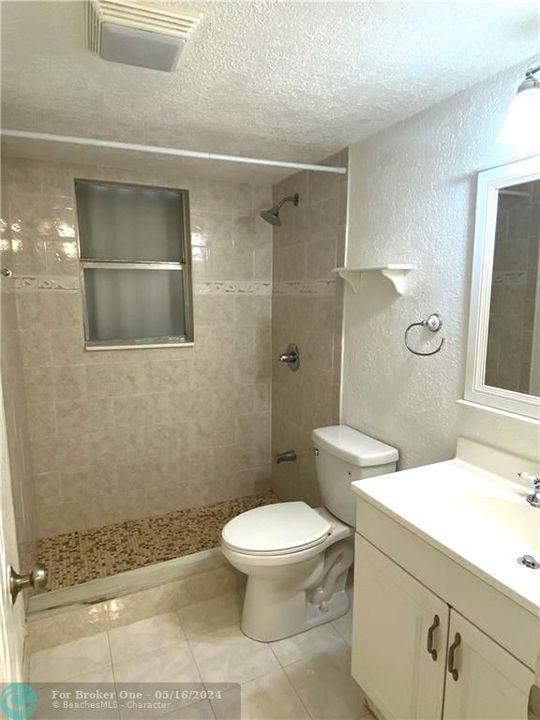 Недавно арендовано: $1,750 (2 спален, 1 ванн, 840 Квадратных фут)
