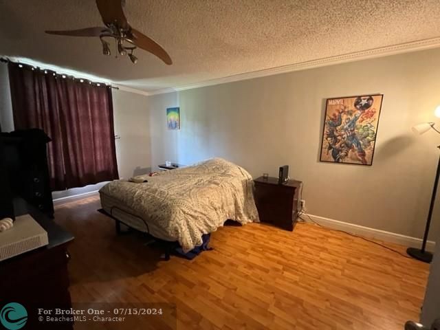 Recently Sold: $149,000 (1 beds, 1 baths, 850 Square Feet)