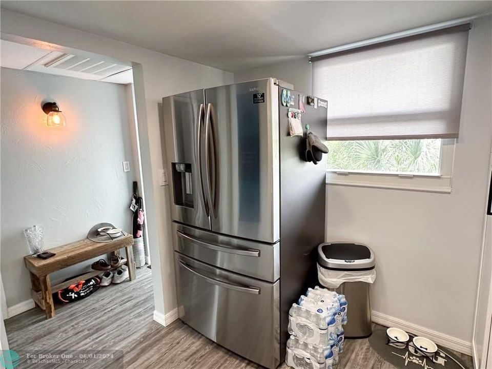 Recently Sold: $225,000 (1 beds, 1 baths, 750 Square Feet)