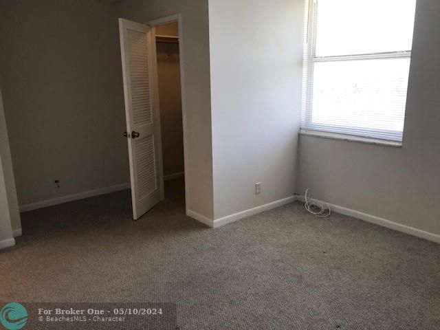 Recently Rented: $2,150 (1 beds, 1 baths, 725 Square Feet)