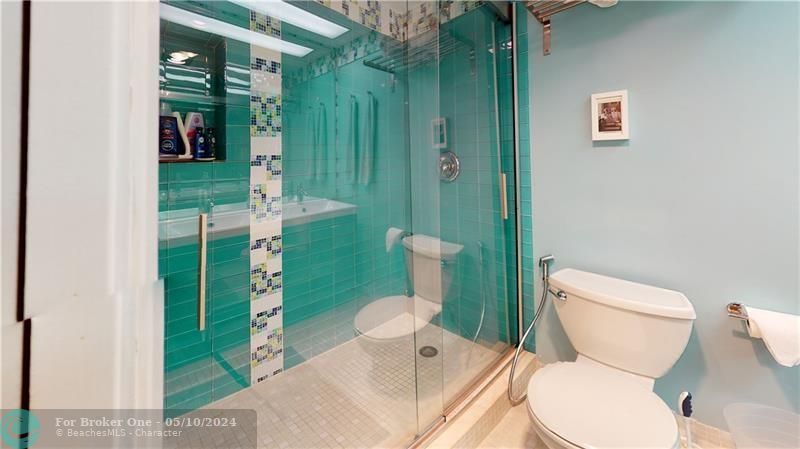 最近租的: $2,500 (2 贝兹, 2 浴室, 1200 平方英尺)