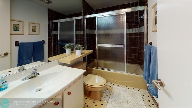 最近租的: $2,500 (2 贝兹, 2 浴室, 1200 平方英尺)