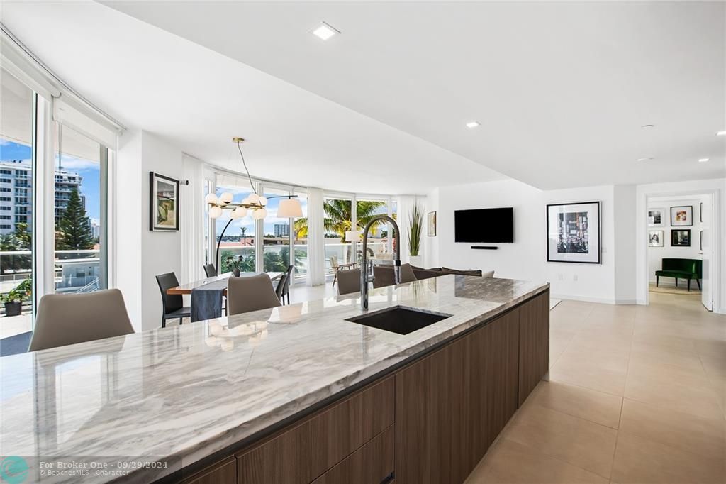 Recently Sold: $1,745,000 (3 beds, 3 baths, 0 Square Feet)