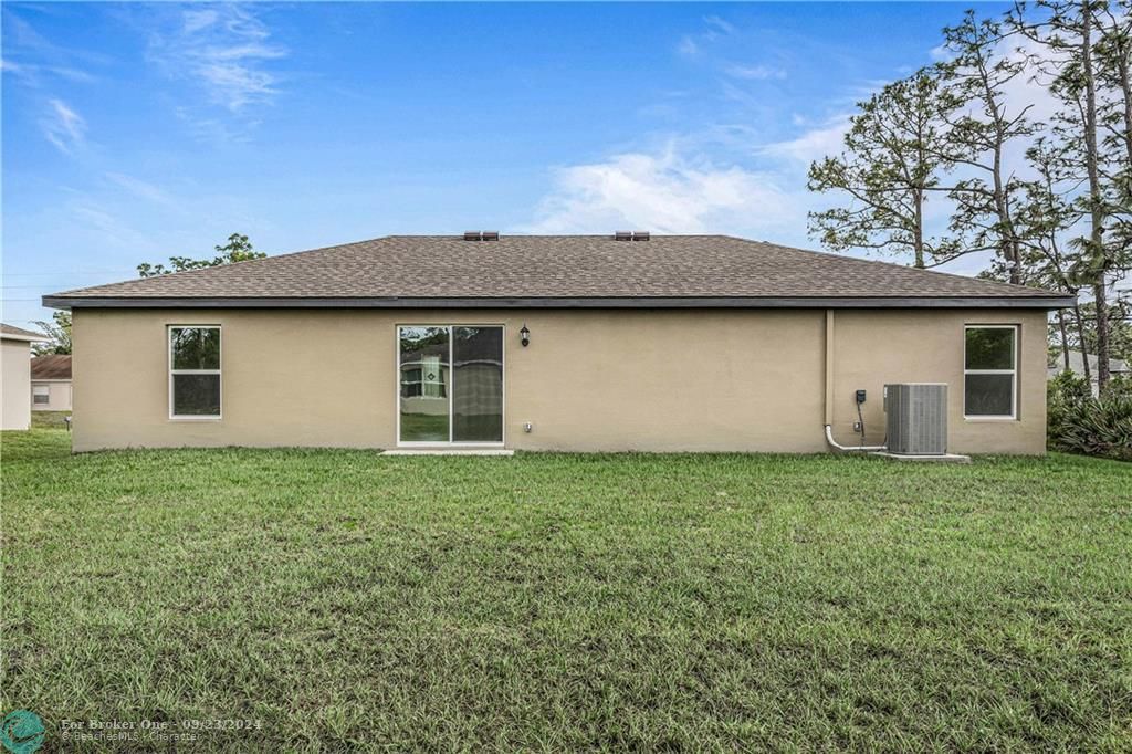 Recently Sold: $381,900 (3 beds, 2 baths, 1463 Square Feet)