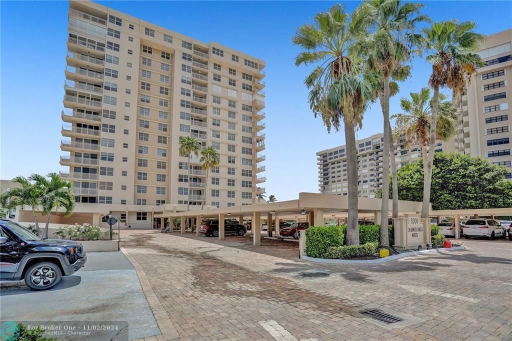 Recently Sold: $704,950 (2 beds, 2 baths, 1330 Square Feet)