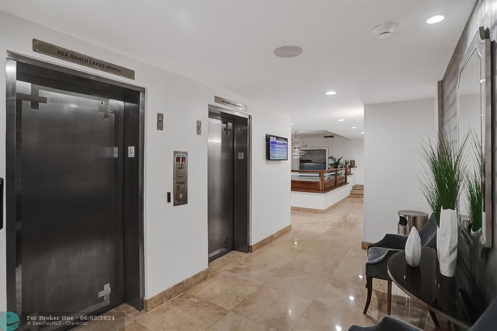 Active With Contract: $749,000 (2 beds, 2 baths, 1400 Square Feet)