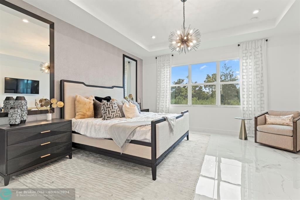 Active With Contract: $725,000 (4 beds, 2 baths, 3272 Square Feet)