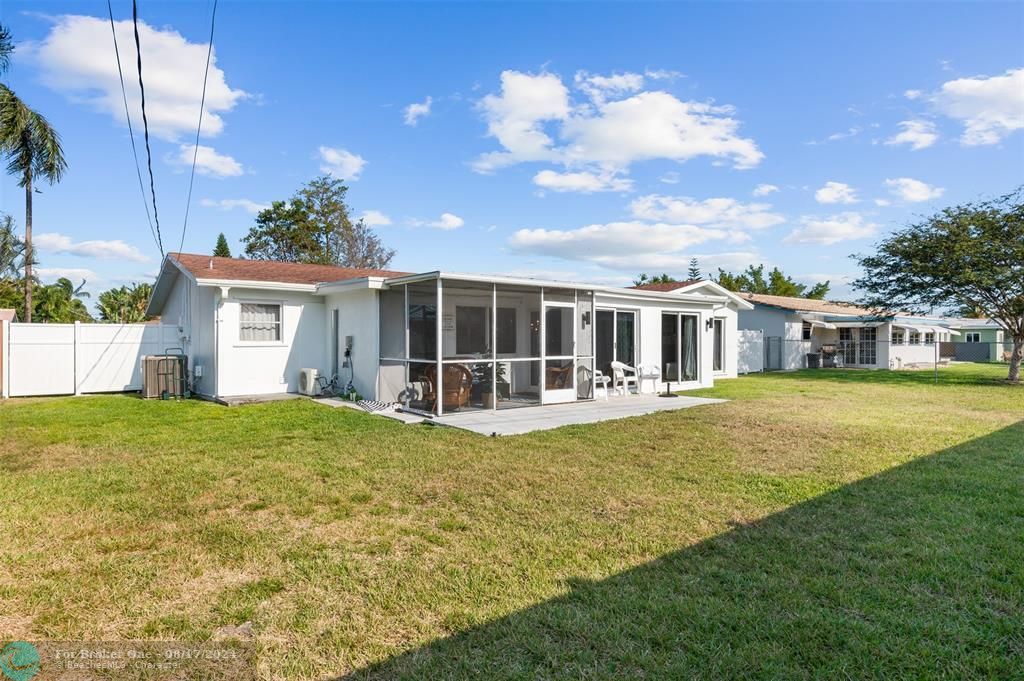 Active With Contract: $775,000 (3 beds, 2 baths, 1733 Square Feet)