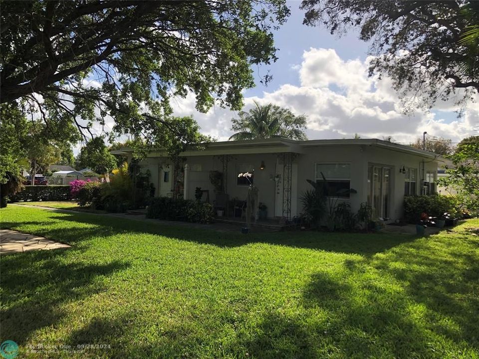 Recently Rented: $2,799,000 (0 beds, 0 baths, 2856 Square Feet)