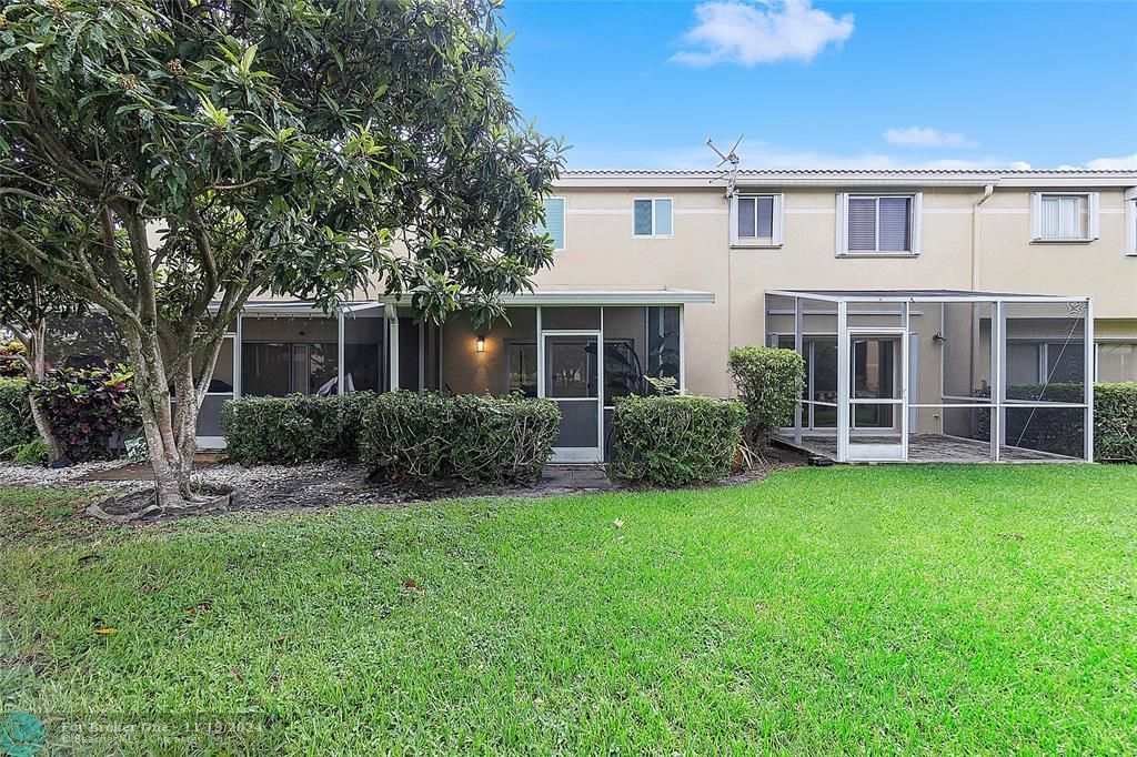 Recently Sold: $480,000 (3 beds, 2 baths, 1486 Square Feet)