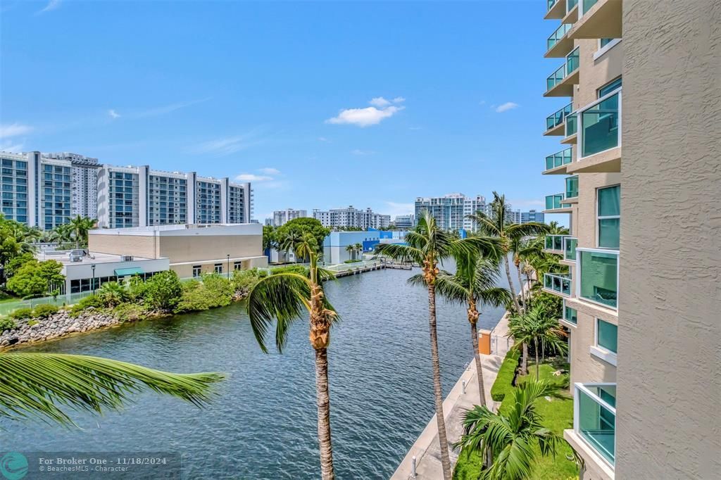 For Sale: $825,000 (2 beds, 2 baths, 1846 Square Feet)