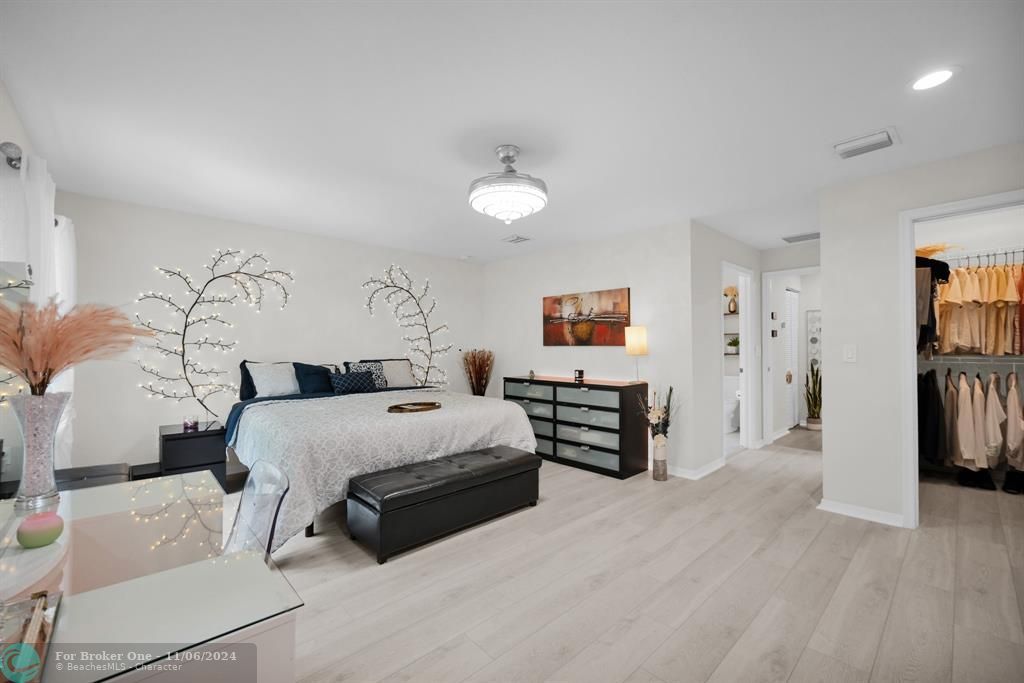 Recently Sold: $647,000 (3 beds, 2 baths, 1940 Square Feet)