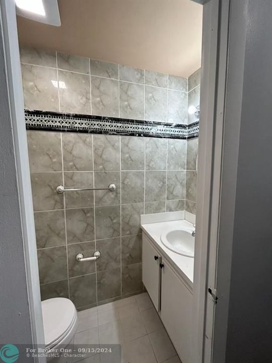 En Venta: $329,900 (2 camas, 2 baños, 1264 Pies cuadrados)