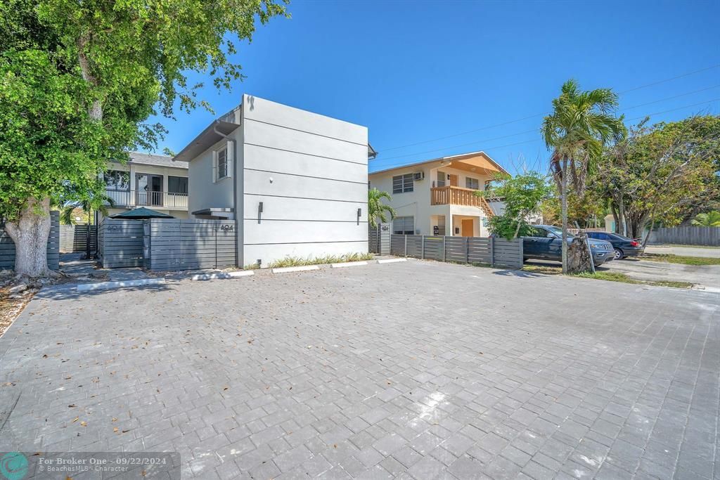 Activo con contrato: $1,599,000 (0 camas, 0 baños, 3992 Pies cuadrados)