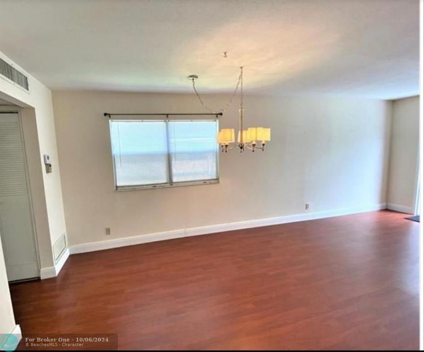 For Sale: $173,900 (1 beds, 1 baths, 0 Square Feet)