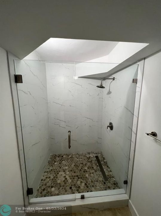 待售: $995,000 (3 贝兹, 2 浴室, 1746 平方英尺)