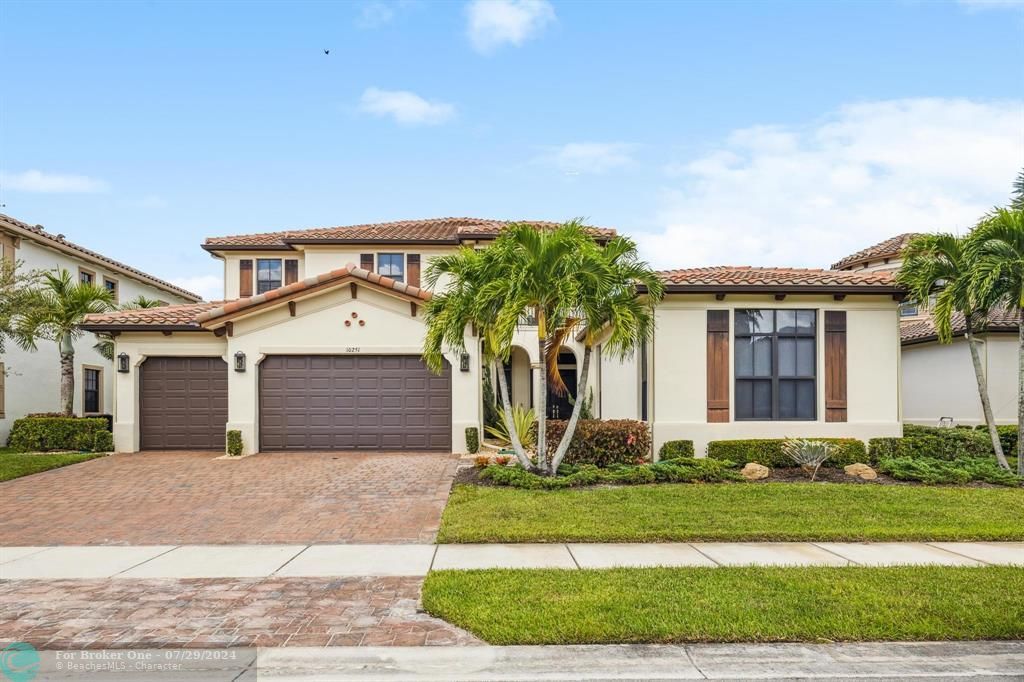 Active With Contract: $8,255 (6 beds, 5 baths, 5515 Square Feet)