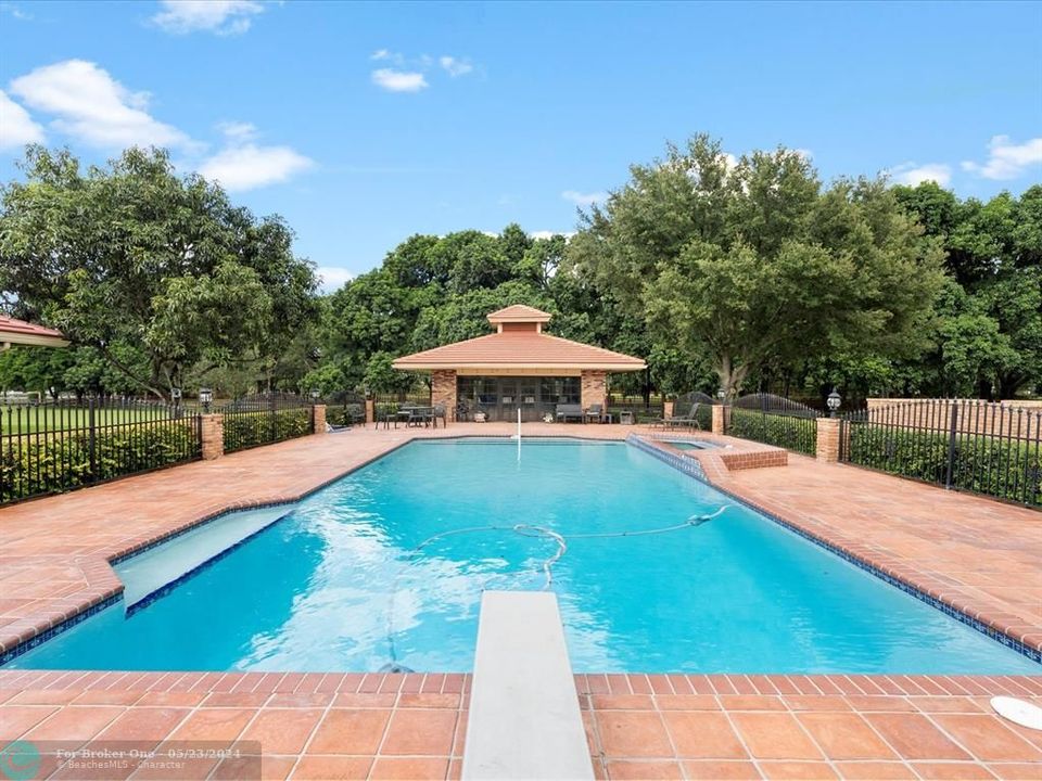 Recently Sold: $15,000,000 (4 beds, 4 baths, 8882 Square Feet)