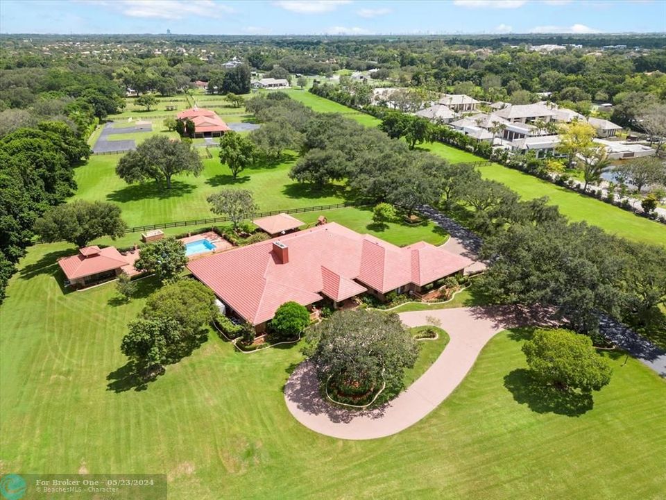 Recently Sold: $15,000,000 (4 beds, 4 baths, 8882 Square Feet)