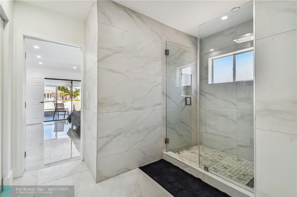 Active With Contract: $1,890,000 (4 beds, 3 baths, 2800 Square Feet)