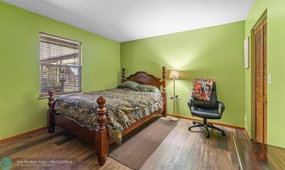 В аренду: $3,850 (3 спален, 2 ванн, 2139 Квадратных фут)