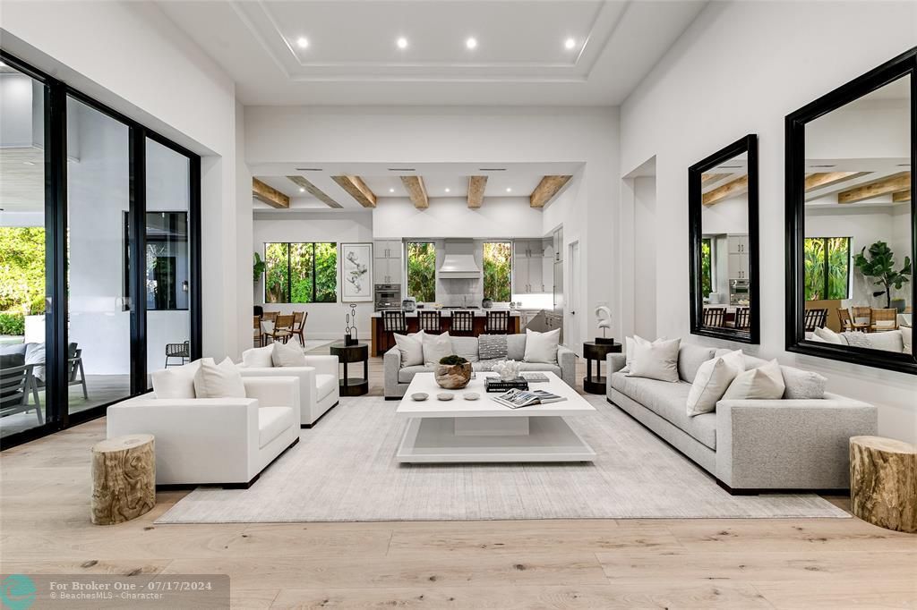 Recently Sold: $2,990,000 (4 beds, 4 baths, 4384 Square Feet)