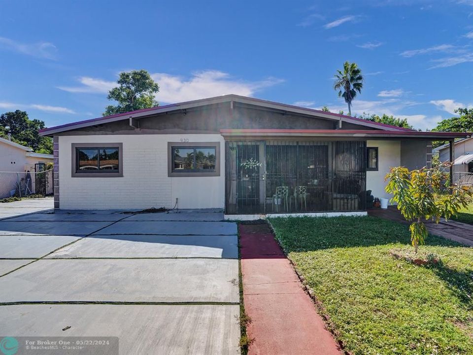 Recently Sold: $540,000 (5 beds, 3 baths, 1708 Square Feet)