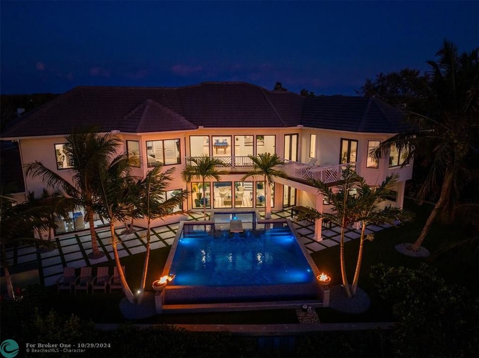 For Sale: $7,950,000 (5 beds, 6 baths, 0 Square Feet)