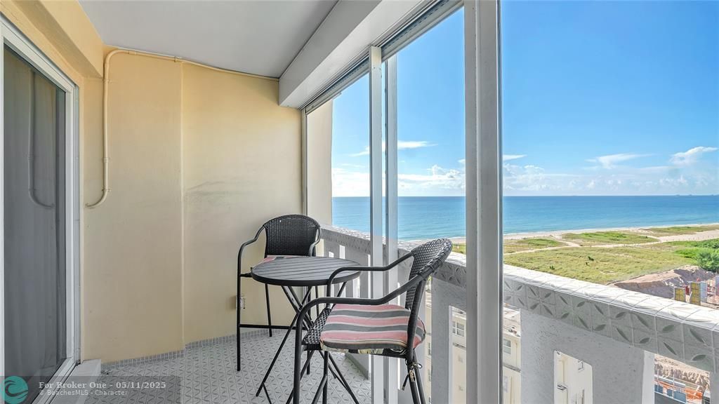 For Sale: $499,900 (2 beds, 2 baths, 1310 Square Feet)
