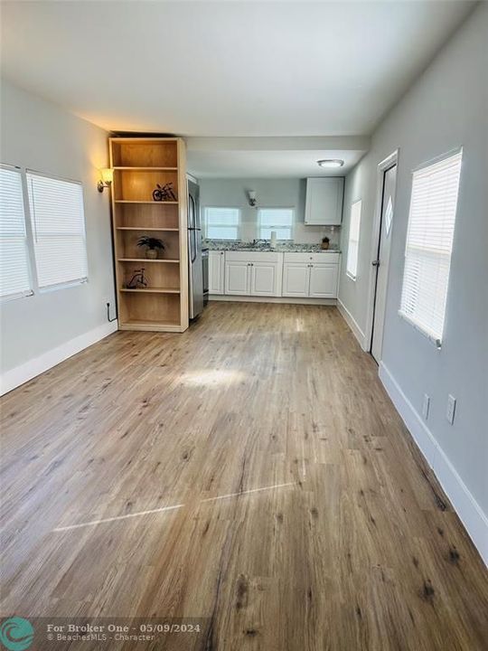 Recently Rented: $1,400 (1 beds, 1 baths, 440 Square Feet)