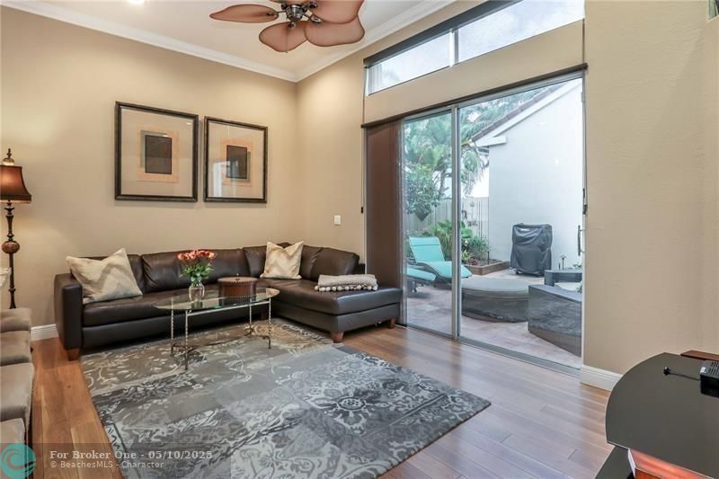 For Rent: $4,900 (4 beds, 2 baths, 2113 Square Feet)