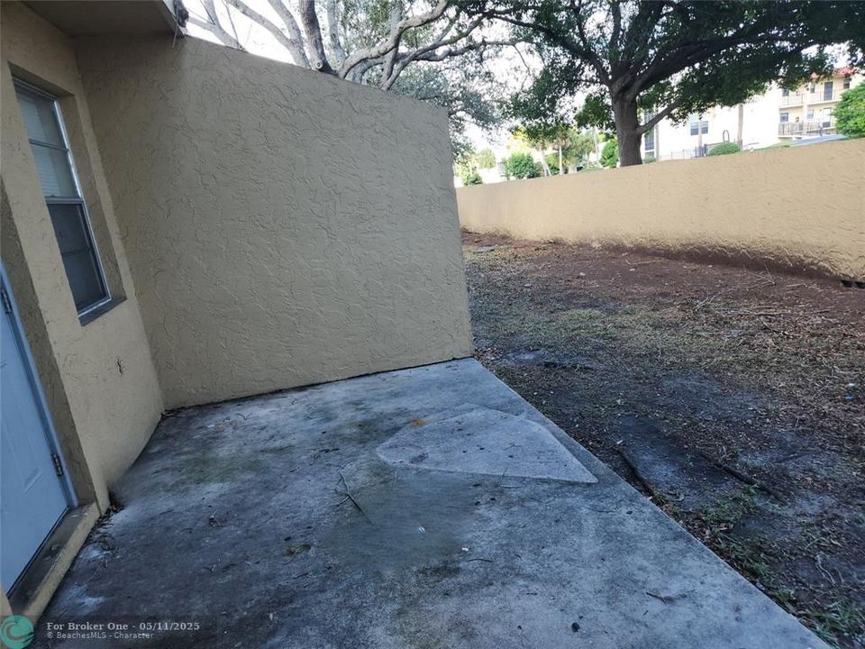 For Rent: $1,795 (2 beds, 2 baths, 1120 Square Feet)