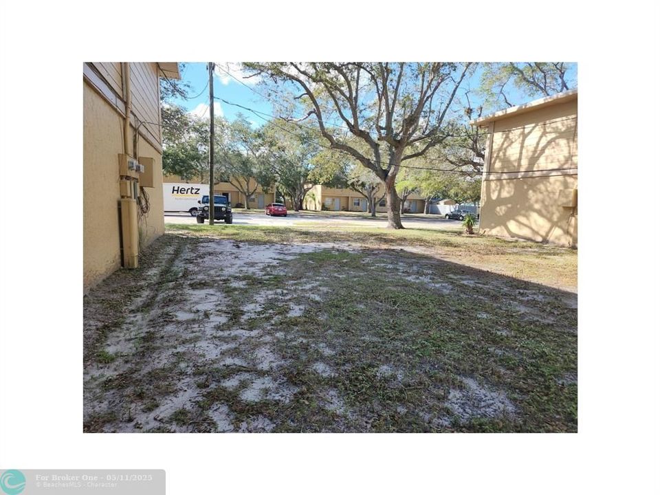 For Rent: $1,795 (2 beds, 2 baths, 1120 Square Feet)