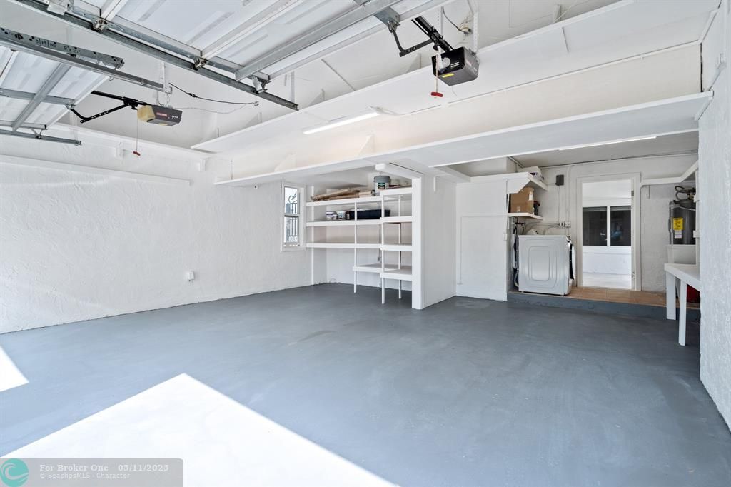 For Rent: $11,000 (5 beds, 6 baths, 3970 Square Feet)