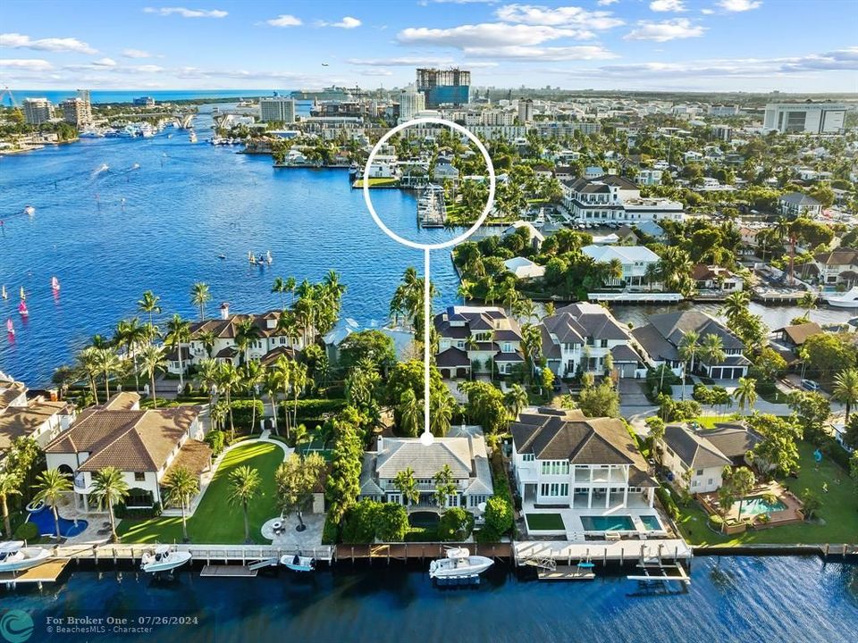 Recently Sold: $5,750,000 (4 beds, 4 baths, 4692 Square Feet)