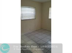 For Rent: $2,000 (3 beds, 2 baths, 1020 Square Feet)