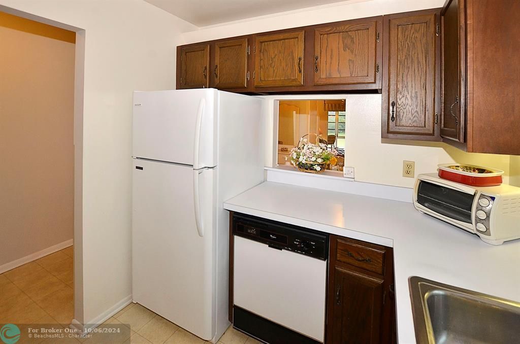 For Sale: $154,900 (2 beds, 2 baths, 0 Square Feet)